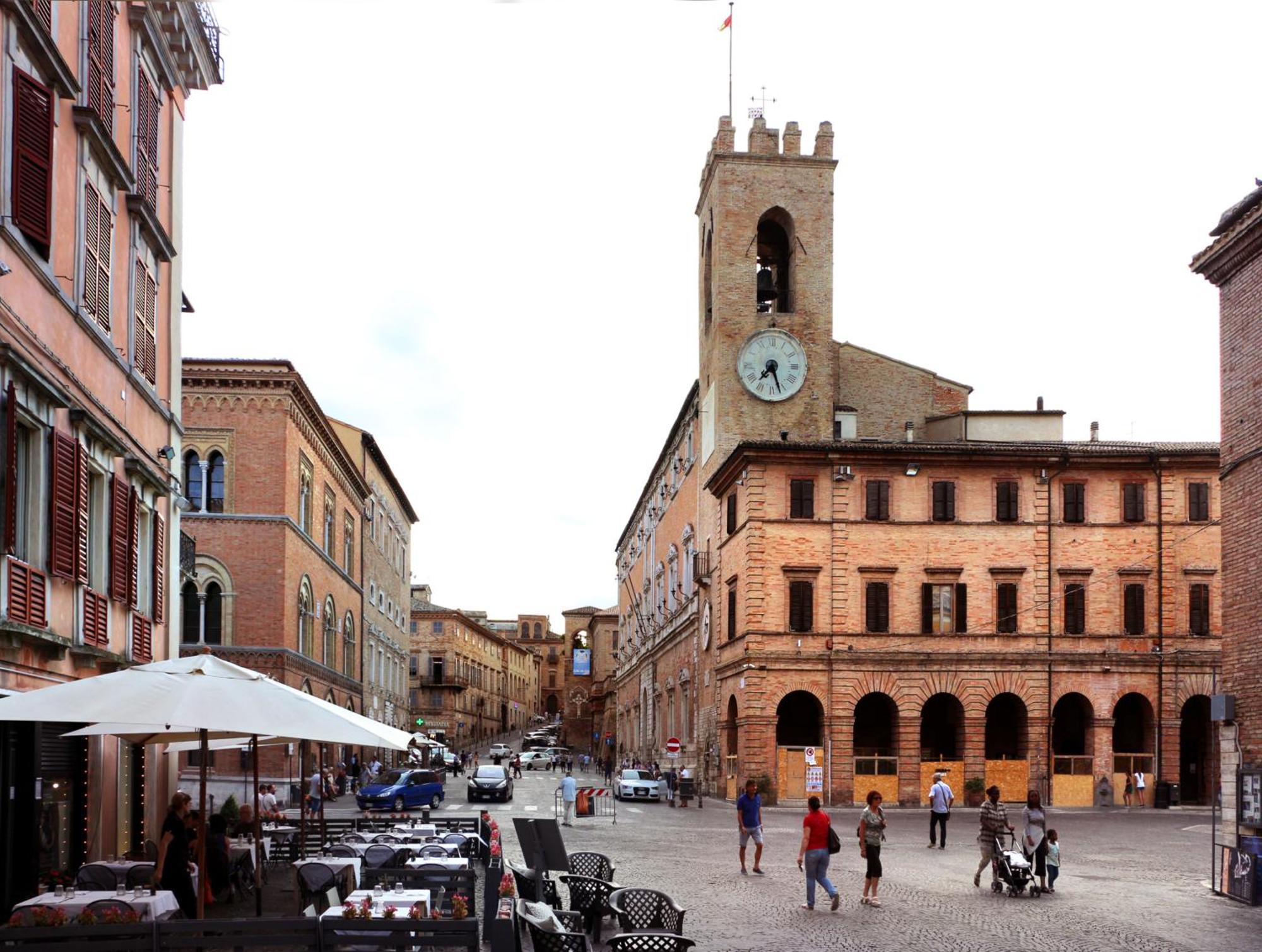 Osimo Nel Cuore Del Centro, Free Wi-Fi E Netflix Apartment Exterior photo